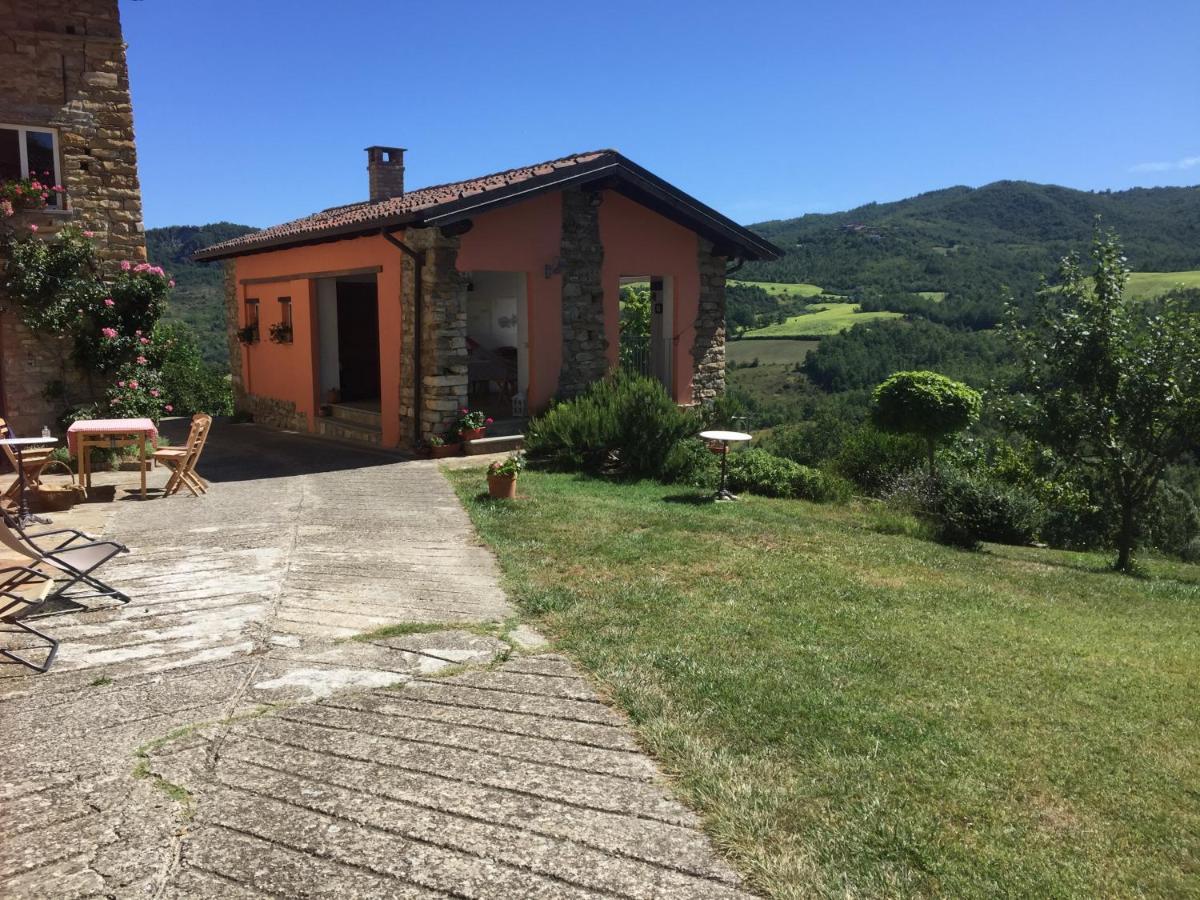 Nido D'Amore Nei Colori Dernice Bagian luar foto