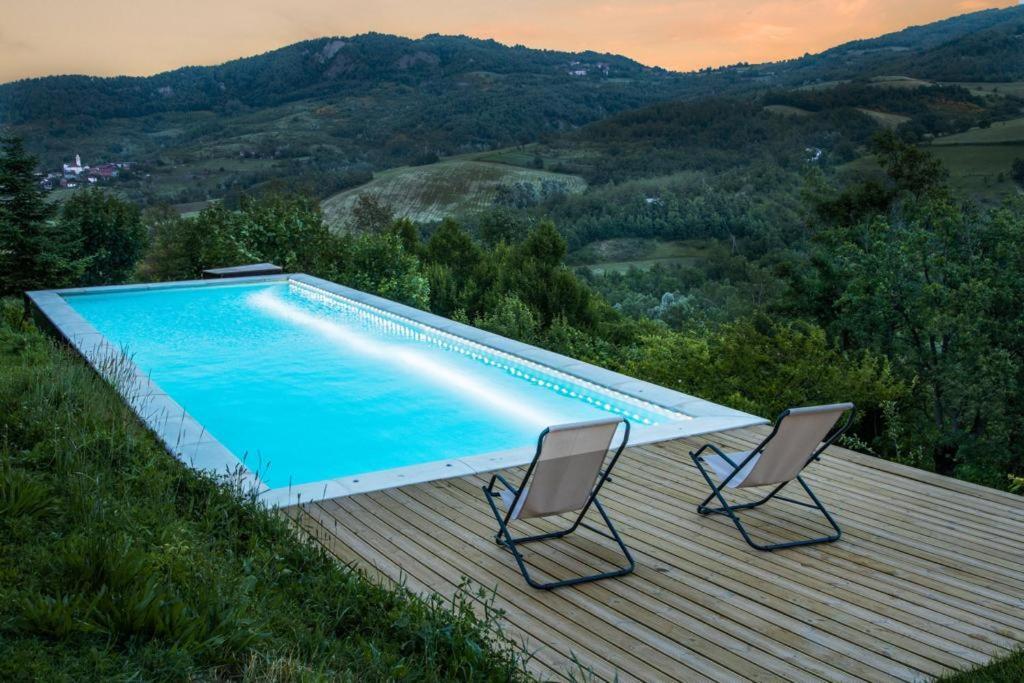 Nido D'Amore Nei Colori Dernice Bagian luar foto